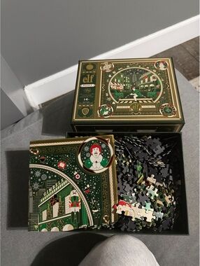 Elf movie green puzzle 1000 pieces jigsaw game  Gold Rich